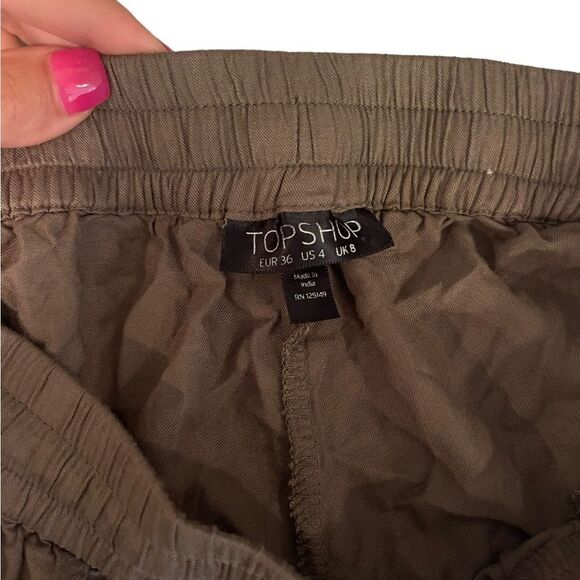 TOPSHOP Camo Green Shorts US 4 - Picture 3 of 3